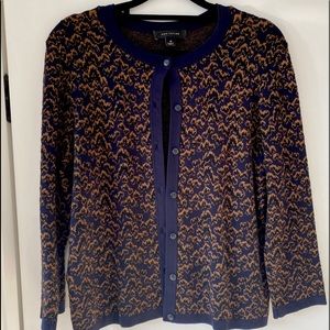 PRICE DROP 💰 EUC Ann Taylor Cardigan - M